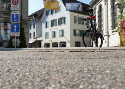 Einfahrt Altstadt, Randstein bei kath. Kirche, 2016